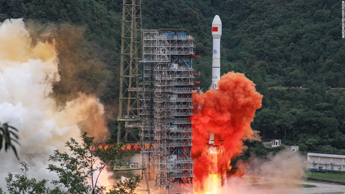 Beidou, rivalul GPS chinez, este acum complet operațional după lansarea ultimului satelit