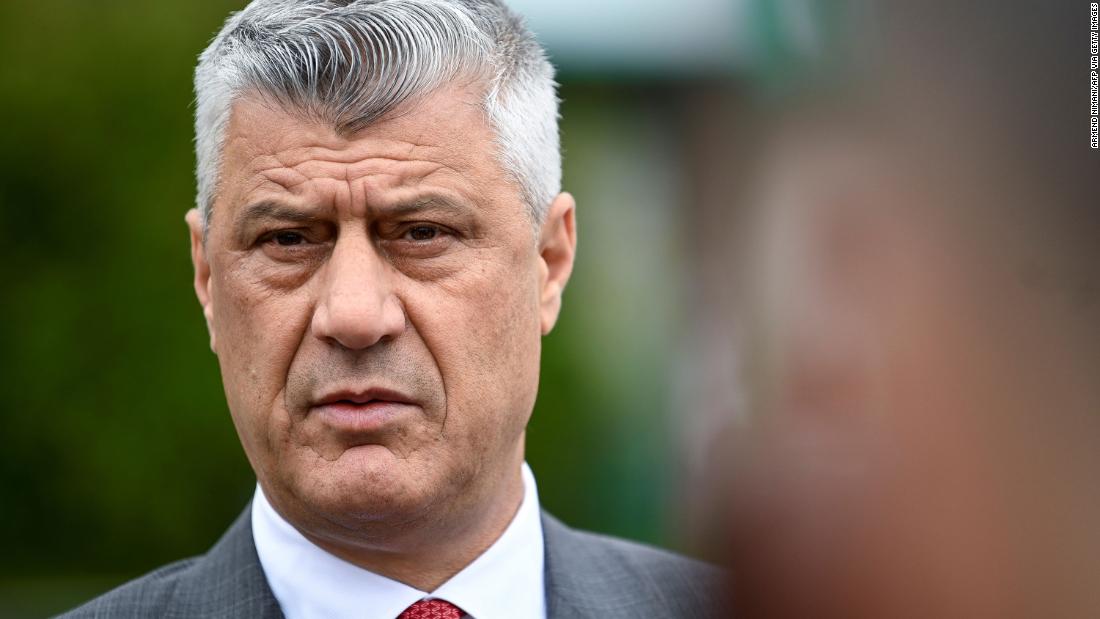 Președintele Kosovo, Hashim Thaçi, acuzat de crime de război anulează vizita la Casa Albă