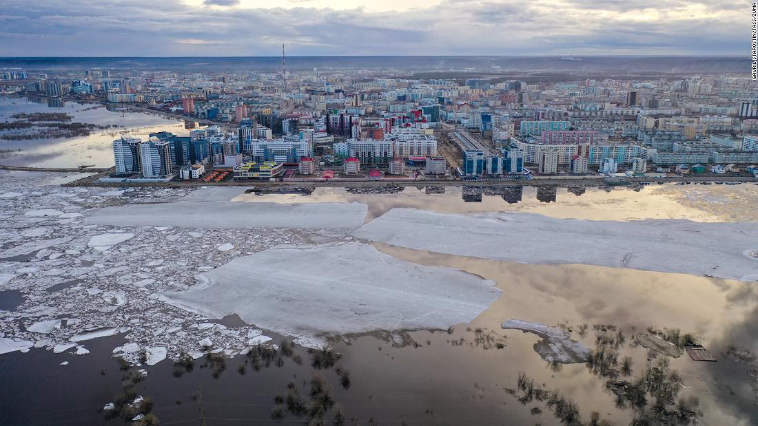 Vremea prelungită excepțional de caldă a Siberiei este un „semn alarmant”: om de știință